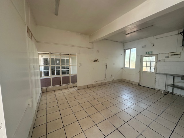 To Let commercial Property for Rent in Plumstead Western Cape